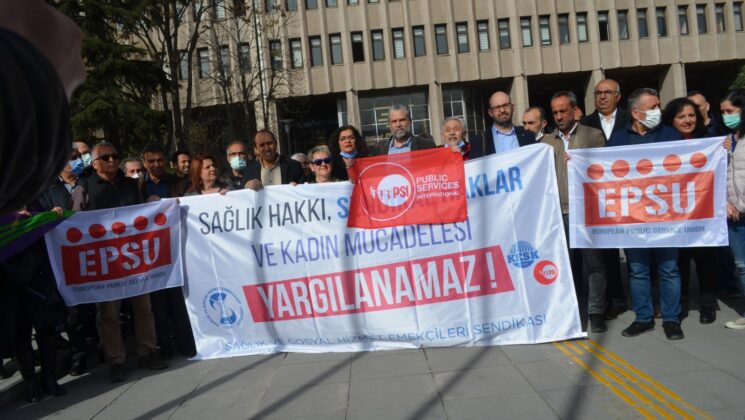 International trade union and NGO representatives who came to witness the trial