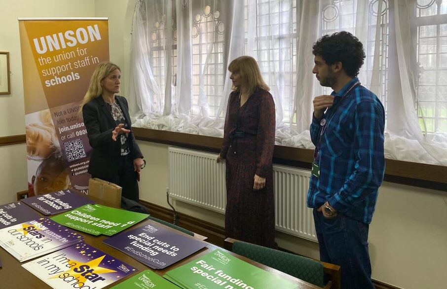 Kim Leadbetter (MP for Batley and Spen) talks to Lynne Wade (UNISON teaching assistant) and Nahuel Durante